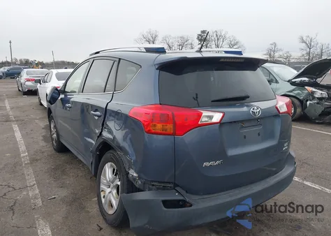 2014 Toyota Rav4 Le z USA, uszkodzony, nr VIN JTMBFREV0ED076429